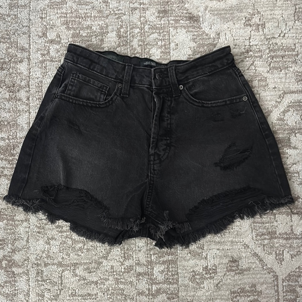 WILD FABLE Stylish Black Distressed Women Shorts